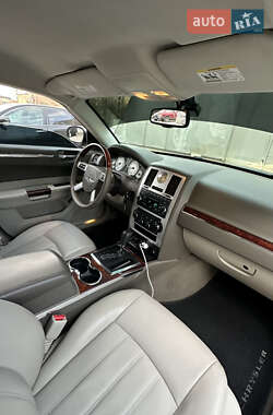 Седан Chrysler 300C 2008 в 