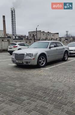 Седан Chrysler 300C 2006 в 