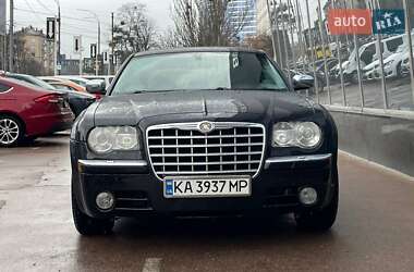 Седан Chrysler 300C 2005 в 