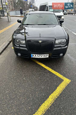 Седан Chrysler 300C 2006 в Києві