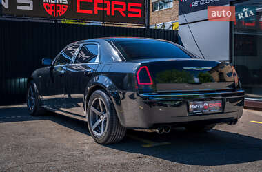 Седан Chrysler 300C 2004 в 