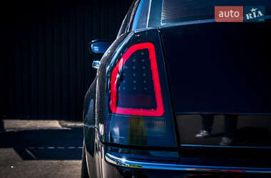 Седан Chrysler 300C 2004 в 