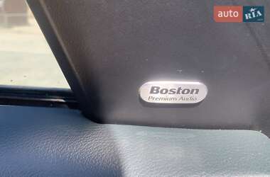 Седан Chrysler 300C 2006 в 
