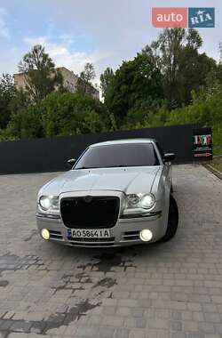 Седан Chrysler 300C 2006 в 