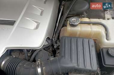 Седан Chrysler 300C 2006 в 