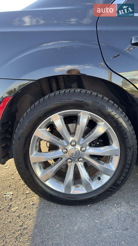 Седан Chrysler 300C 2016 в Ковеле