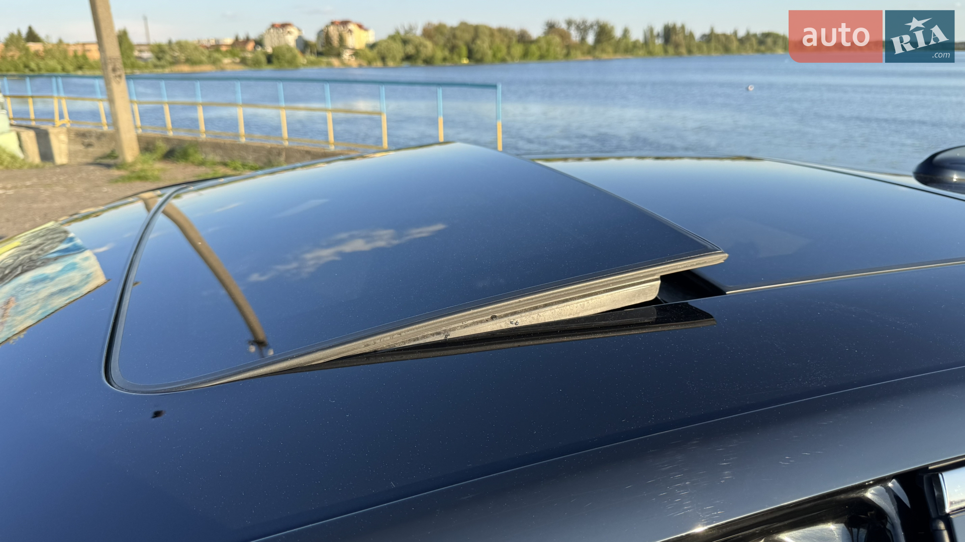 2016 Chrysler 300C - мініатюра 62