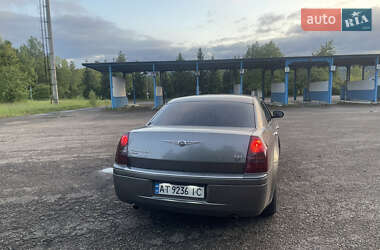 Седан Chrysler 300C 2006 в 