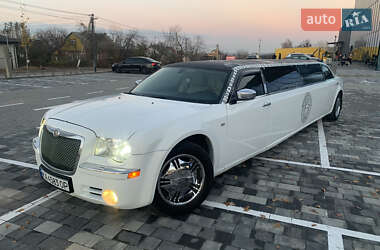 Лімузин Chrysler 300C 2004 в Вінниці