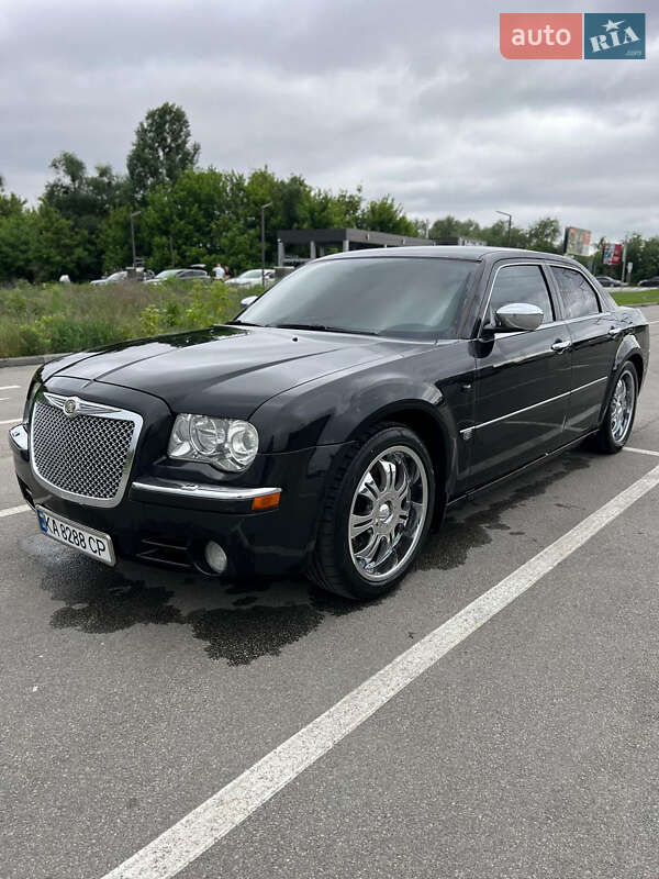Седан Chrysler 300C 2006 в Одессе фото Седан Chrysler 300C 2006 в Одессе