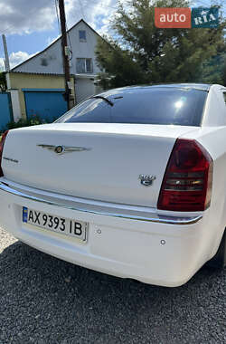Седан Chrysler 300C 2006 в 