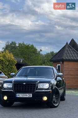 Седан Chrysler 300C 2005 в Стрые
