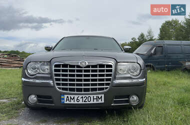 Седан Chrysler 300C 2006 в 