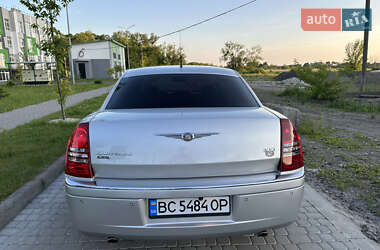 Седан Chrysler 300C 2007 в 