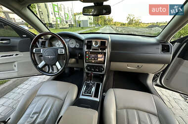 Седан Chrysler 300C 2007 в 