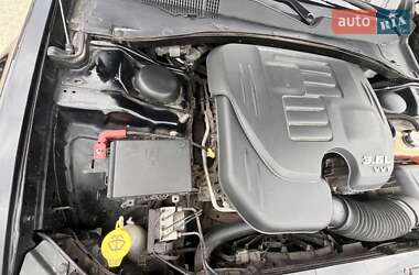 Седан Chrysler 300C 2017 в 