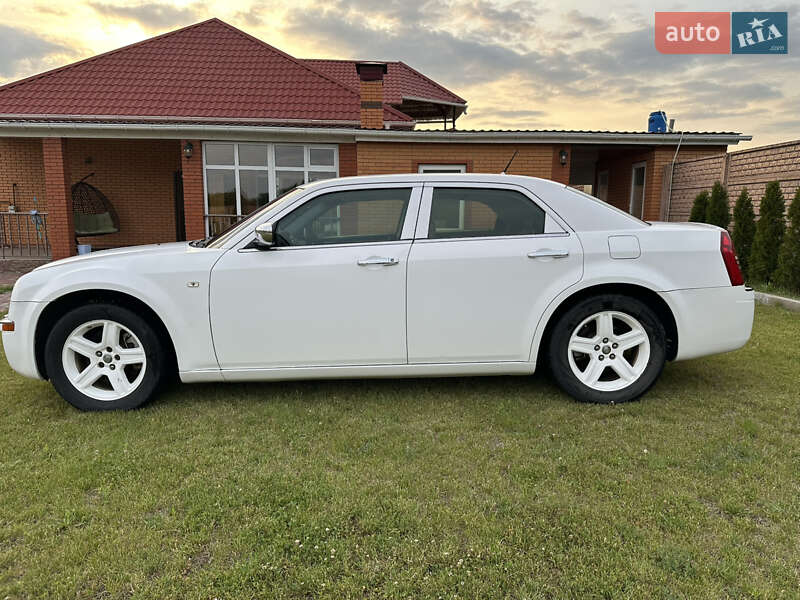 Седан Chrysler 300C 2008 в Харькове фото 5 Седан Chrysler 300C 2008 в Харькове
