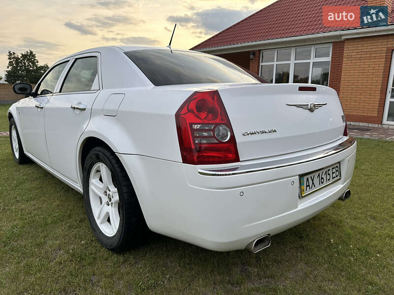 Седан Chrysler 300C 2008 в Харькове фото 6 Седан Chrysler 300C 2008 в Харькове
