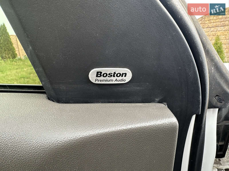 Седан Chrysler 300C 2008 в Харькове фото 21 Седан Chrysler 300C 2008 в Харькове