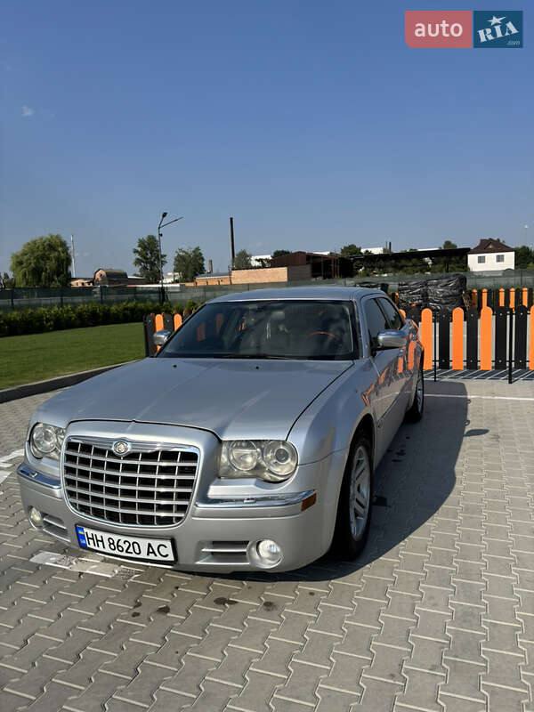 Седан Chrysler 300C 2005 в Вінниці