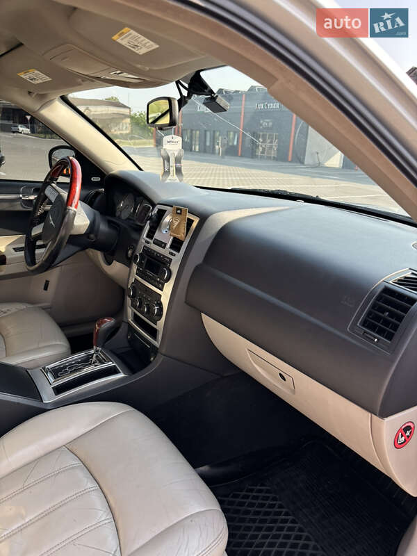 Седан Chrysler 300C 2005 в Вінниці