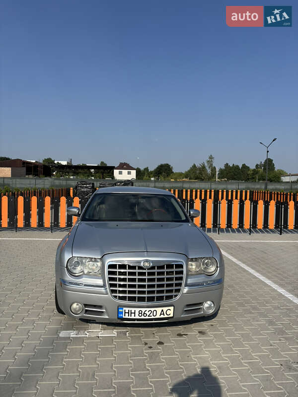 Седан Chrysler 300C 2005 в Вінниці