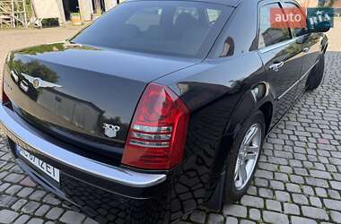 Седан Chrysler 300C 2006 в 