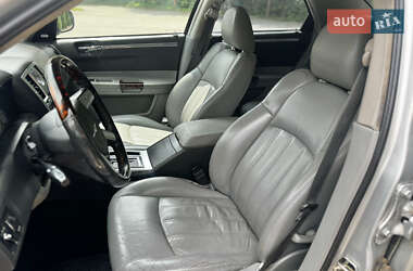 Седан Chrysler 300C 2008 в 