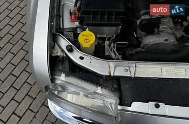 Седан Chrysler 300C 2008 в 