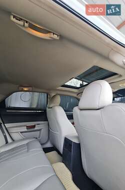 Седан Chrysler 300C 2005 в 