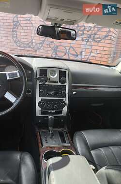 Седан Chrysler 300C 2008 в 