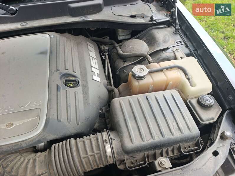 Седан Chrysler 300C 2006 в Хмельницком фото 30 Седан Chrysler 300C 2006 в Хмельницком