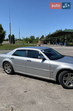 Седан Chrysler 300C 2005 в 