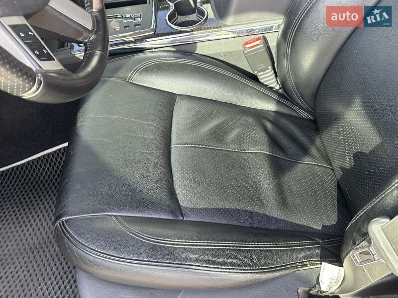 Седан Chrysler 300C 2009 в Запорожье