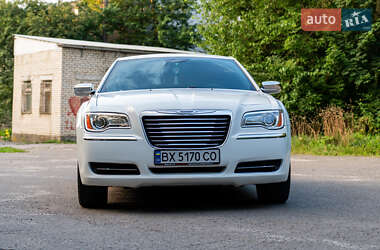 Седан Chrysler 300C 2014 в 