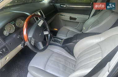 Седан Chrysler 300C 2006 в 