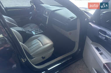 Седан Chrysler 300C 2006 в 
