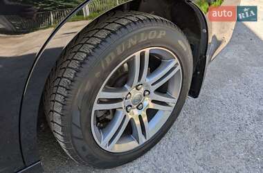 Седан Chrysler 300C 2012 в 