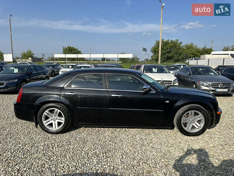 Седан Chrysler 300C 2007 в Ивано-Франковске