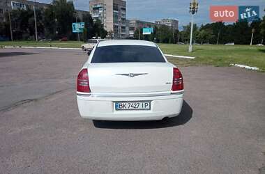 Седан Chrysler 300C 2005 в 