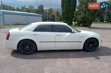 Седан Chrysler 300C 2005 в 
