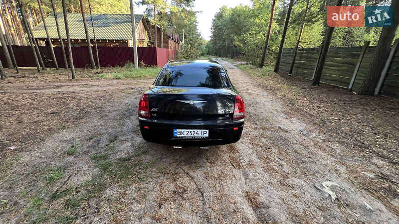 Седан Chrysler 300C 2006 в Луцьку