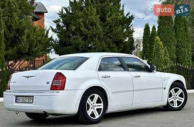 Седан Chrysler 300C 2005 в 