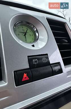 Универсал Chrysler 300C 2004 в 