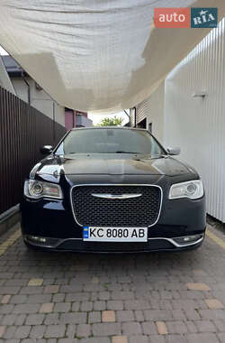 Седан Chrysler 300C 2016 в Ковеле