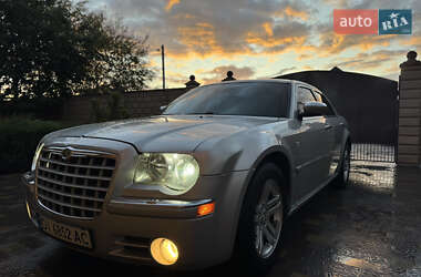 Седан Chrysler 300C 2005 в Дубно