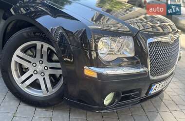Седан Chrysler 300C 2005 в 