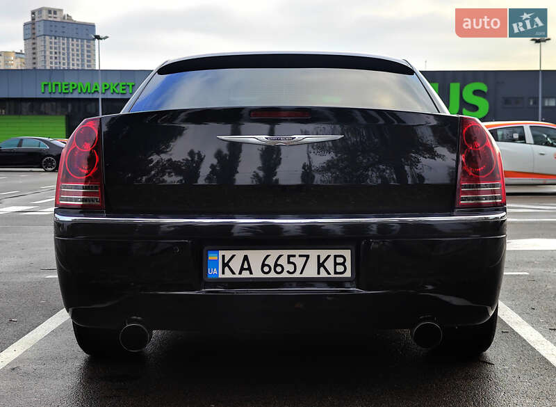 Седан Chrysler 300C 2004 в Києві фото 12 Седан Chrysler 300C 2004 в Києві