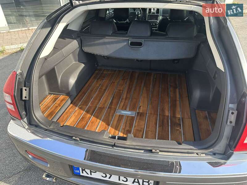 Седан Chrysler 300C 2009 в Запорожье