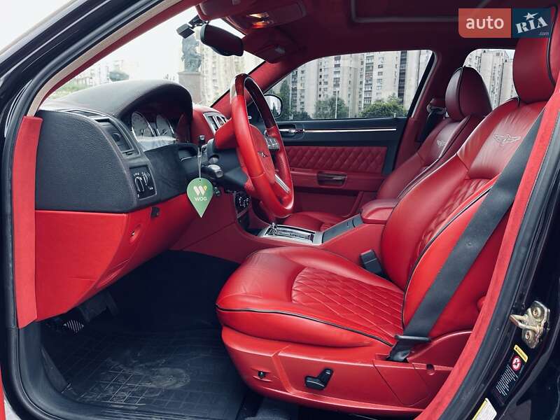 Седан Chrysler 300C 2005 в Києві фото 11 Седан Chrysler 300C 2005 в Києві